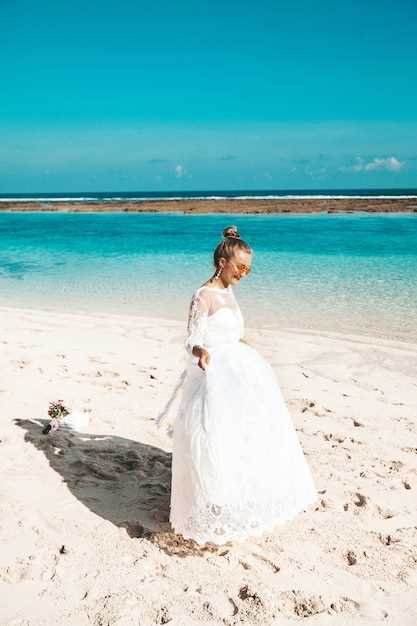 Stylish Beach Wedding Dresses for Your Perfect Coastal Celebration